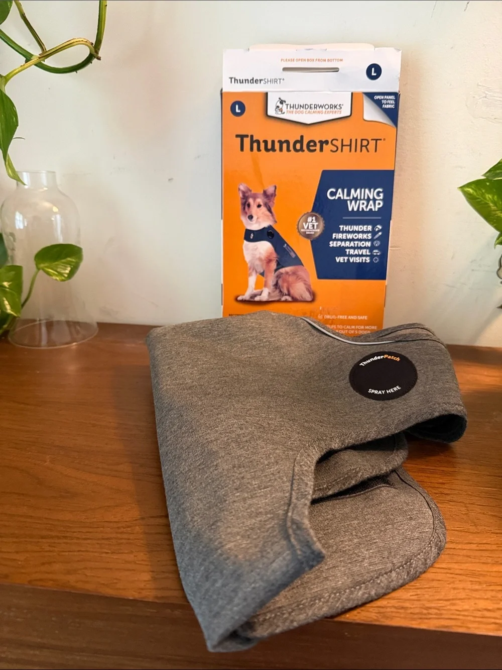 Thundershirt Calming Wrap in Orange and Navy - Large